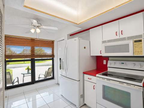 2079 SW 16th Circle, Deerfield Beach FL - photo 6 of 70