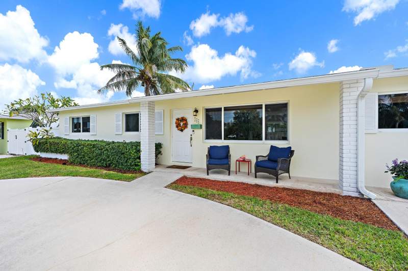 3 bedroom Single Family Residence at 544 Flotilla Road, North Palm Beach Village Of 1, North Palm Beach — photo 2