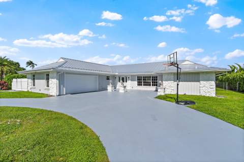 4837 Holly Drive, Palm Beach Gardens FL - photo 7 of 44