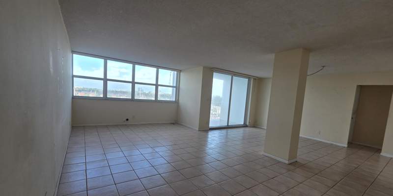 2 bedroom Condominium at 1410 S Ocean Drive #804, Trafalgar Towers Condominium 2, Hollywood — photo 3