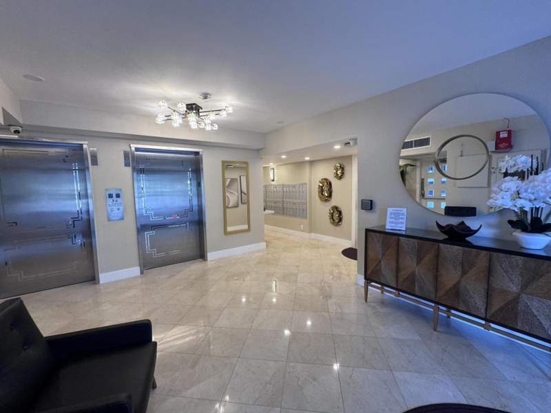 2 bedroom Condominium at 2900 N Course Drive #305, No 53 Palm-Aire Country Club, Pompano Beach — photo 5