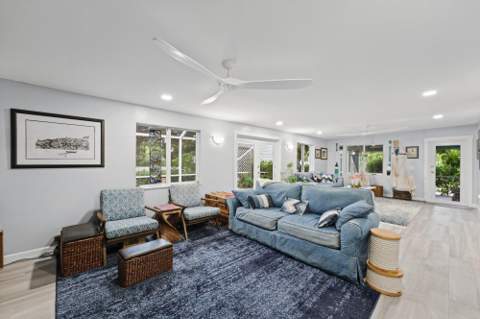 1001 Sunset Road, West Palm Beach FL - photo 8 of 24