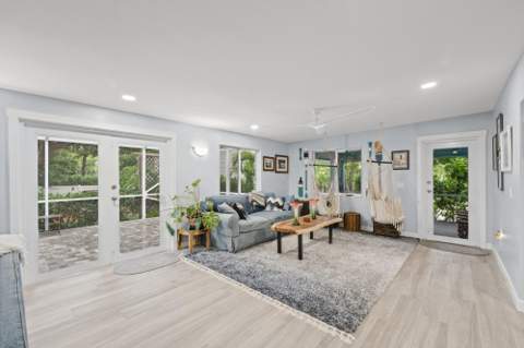 1001 Sunset Road, West Palm Beach FL - photo 9 of 24