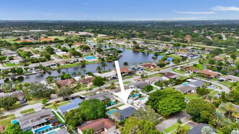 2000 NW 117th Terrace, Pembroke Pines FL - photo 7 of 89
