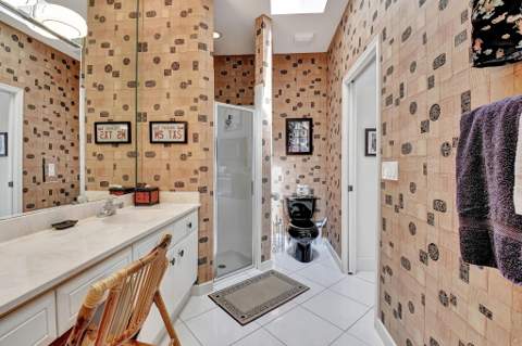 2489 NW 66th Drive, Boca Raton FL - photo 19 of 44