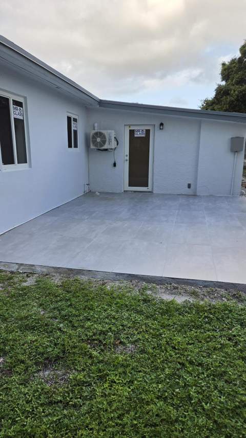 1791 Lauderdale Manor Drive, Fort Lauderdale FL - photo 13 of 17