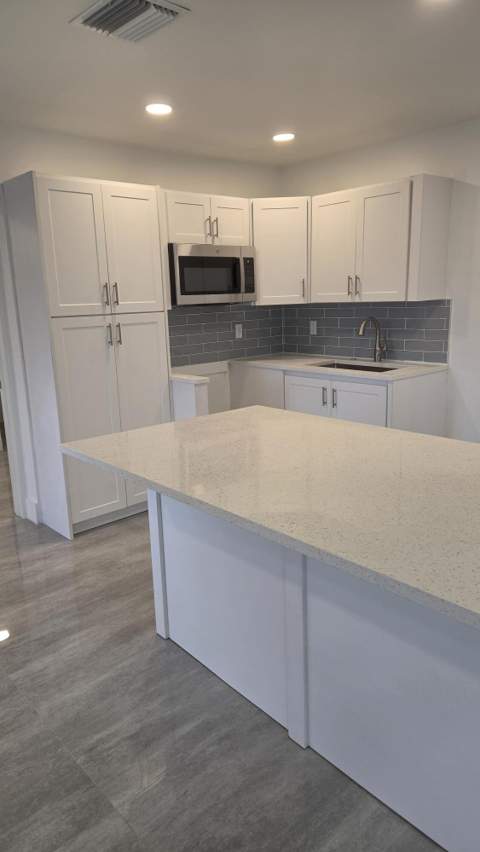 1791 Lauderdale Manor Drive, Fort Lauderdale FL - photo 15 of 17