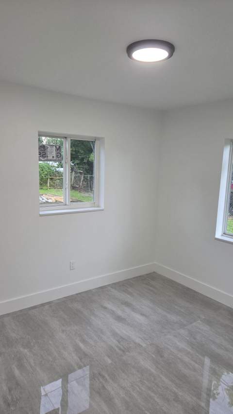 1791 Lauderdale Manor Drive, Fort Lauderdale FL - photo 16 of 17