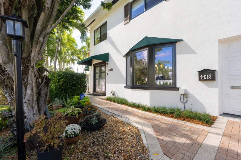 3 bedroom Townhouse at 648 Kensington Place, Townhouse Isle Sec 1, Wilton Manors — photo 2