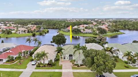 636 SW Lake Charles Circle, Port St. Lucie FL - photo 9 of 68