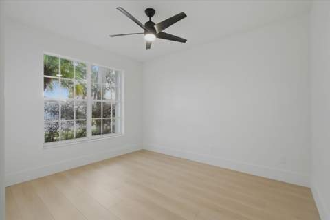 13106 Alhambra Lake Circle, Delray Beach FL - photo 24 of 43