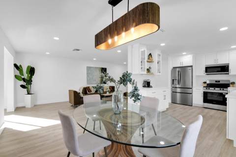 6068 Via Diana, Delray Beach FL - photo 8 of 36