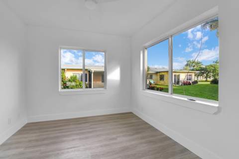 6068 Via Diana, Delray Beach FL - photo 17 of 36
