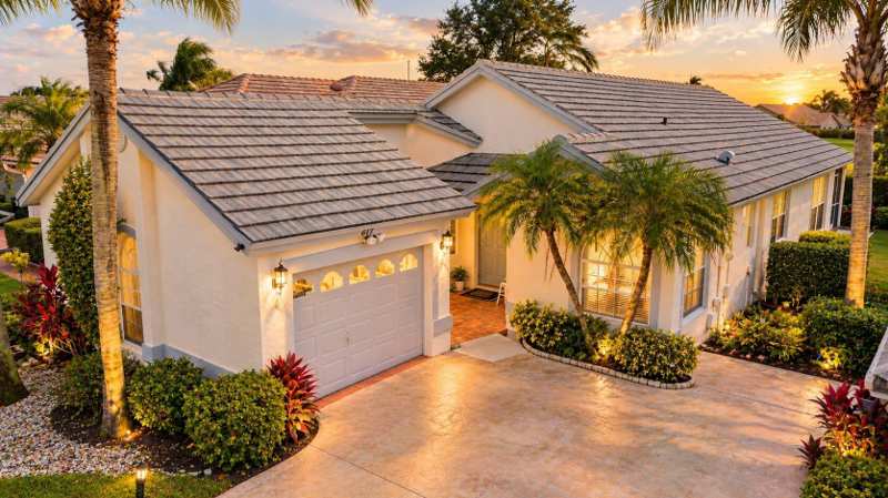 3 bedroom Single Family Residence at 6171 Bay Isles Drive, Sawgrass Lakes Homes, Boynton Beach — photo 1