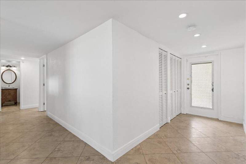 3 bedroom Condominium at 8791 Holly Court #103, Cypress At Woodmont, Tamarac — photo 5