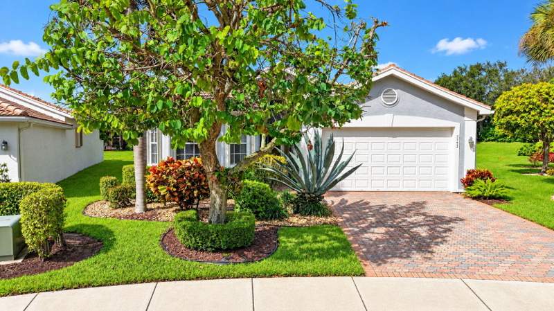 3 bedroom Single Family Residence at 7773 Kingsley Palm Terrace, Valencia Shores, Lake Worth — photo 5