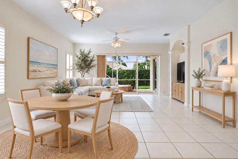 3 bedroom Single Family Residence at 7954 SE Hempstead Circle, Hobe Sound Golf Club, Hobe Sound — photo 4