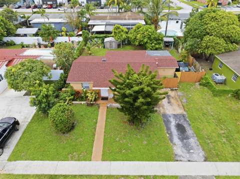 2121 NW 63rd Avenue, Sunrise FL - photo 24 of 33