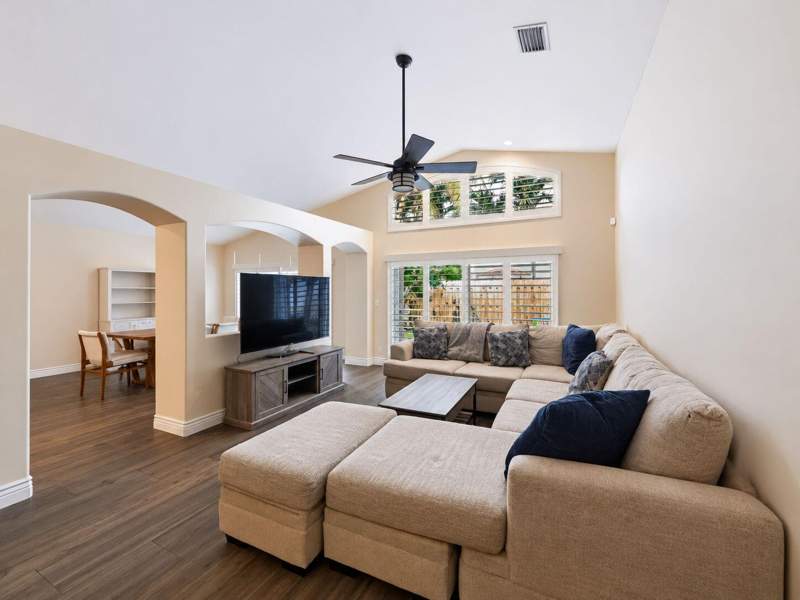 3 bedroom Single Family Residence at 6277 Barton Creek Court, Winston Trails Par 1, Lake Worth — photo 5
