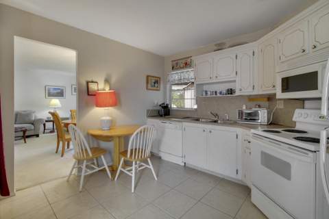 7 Greenway Village #203, Royal Palm Beach FL - photo 9 of 39