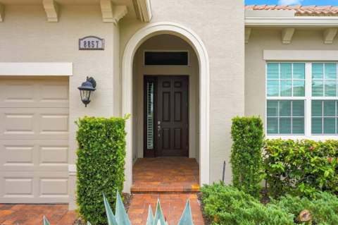 8857 SW Montova Way, Port St. Lucie FL - photo 6 of 29
