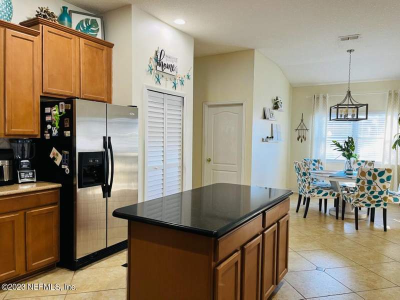 4 bedroom Single Family Residence at 3139 Wandering Oaks Drive, Oakleaf, Orange Park — photo 5
