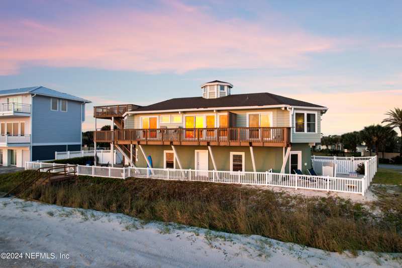 4 bedroom Single Family Residence at 4470 Coastal Highway, Vilano Beach, St. Augustine — photo 1