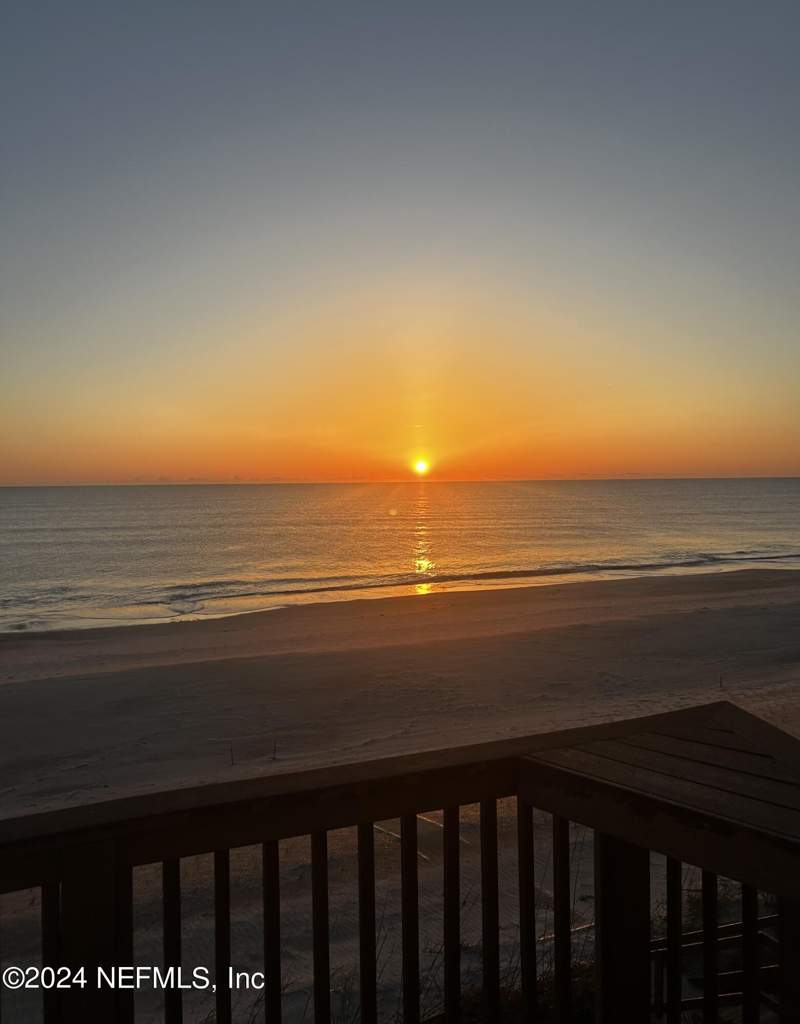 4 bedroom Single Family Residence at 4470 Coastal Highway, Vilano Beach, St. Augustine — photo 4