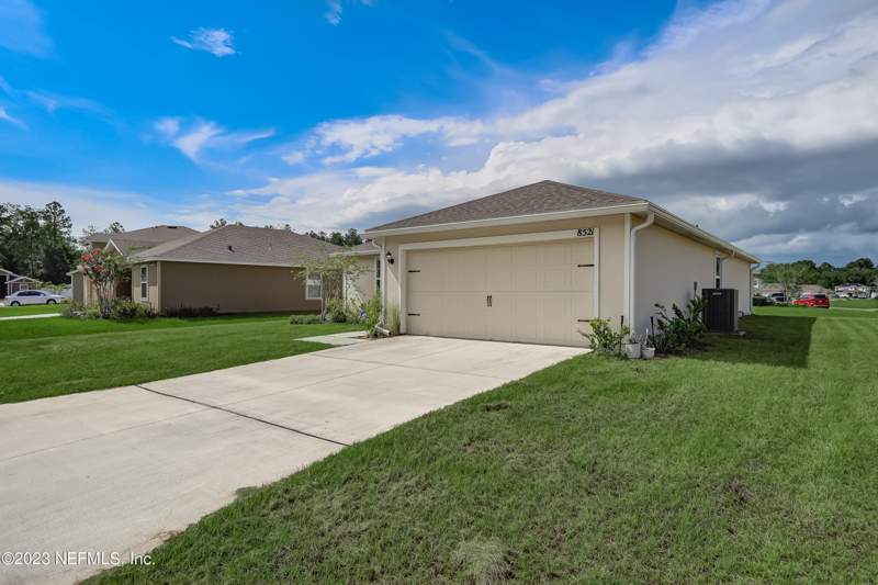 3 bedroom Single Family Residence at 8521 Lake George Circle, Lakes At Woodlawn, Macclenny — photo 2