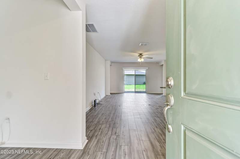 3 bedroom Single Family Residence at 8521 Lake George Circle, Lakes At Woodlawn, Macclenny — photo 4