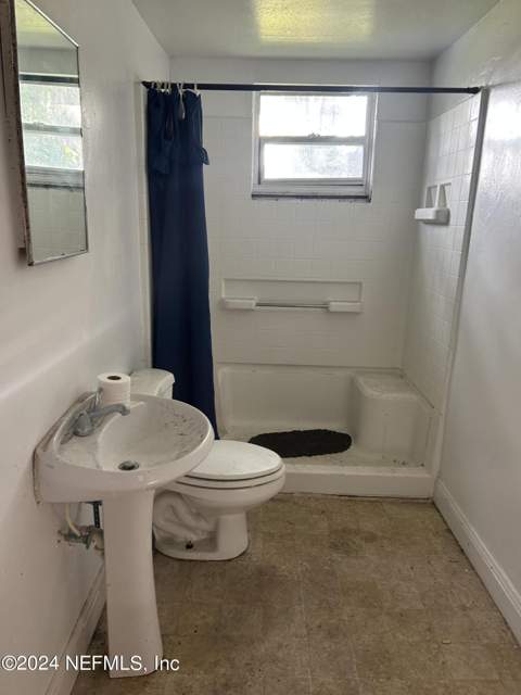 1511 Bronson Street, Palatka FL - photo 8 of 20