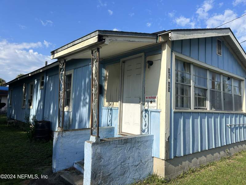3 bedroom Single Family Residence at 1511 Bronson Street, Palatka, Palatka — photo 2