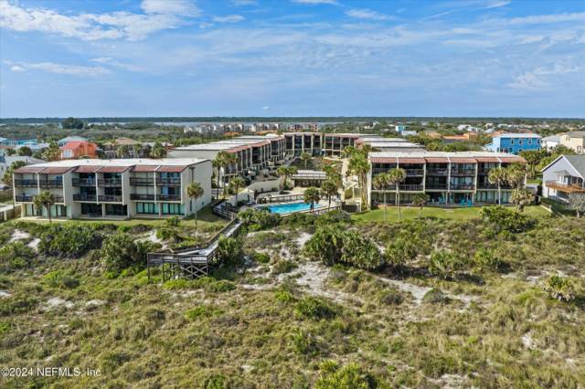 Island House Condo