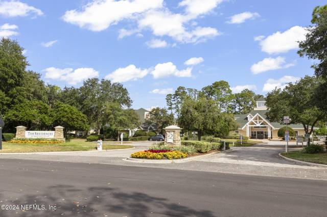 Residences Condos at World Golf Village