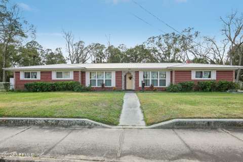 5816 Moncrief Road, home for sale on Moncrief Road