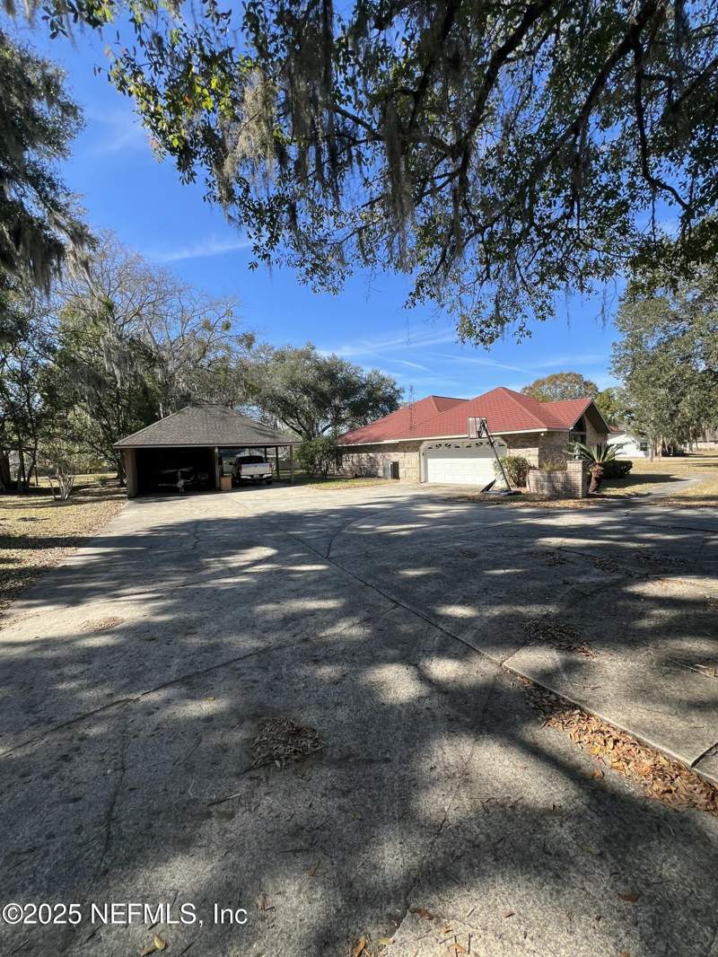 4 bedroom Single Family Residence at 1825 Raiford Road, Douglas Estates, Starke — photo 5