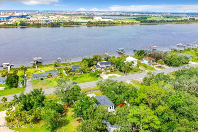 Heckscher Drive Estates
