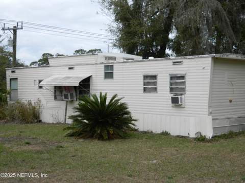250 Old Hwy 17, Pomona Park FL - photo 11 of 63