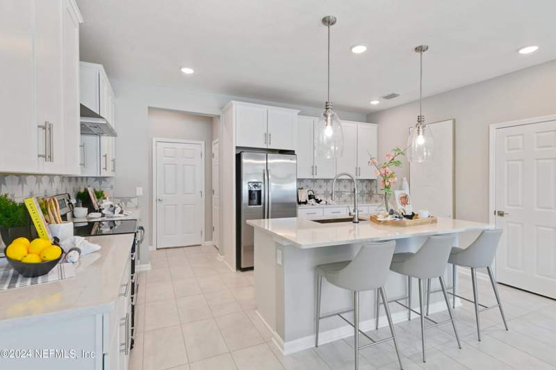 3 bedroom Townhouse at 6022 Oracle Court, Park Trace, Jacksonville — photo 4