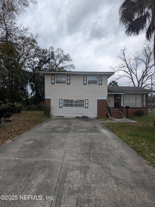 Richardson Heights