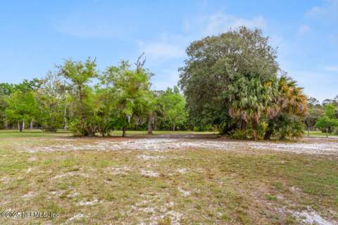 1017 Old Gainesville Highway, Interlachen FL - photo 8 of 26