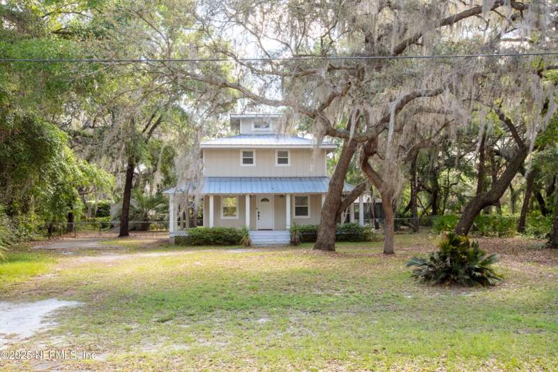 3 bedroom Single Family Residence at 303 SE 3rd Avenue, Seminole Ridge, Melrose — photo 2