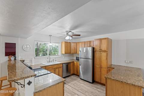 303 SE 3rd Avenue, Melrose FL - photo 11 of 90