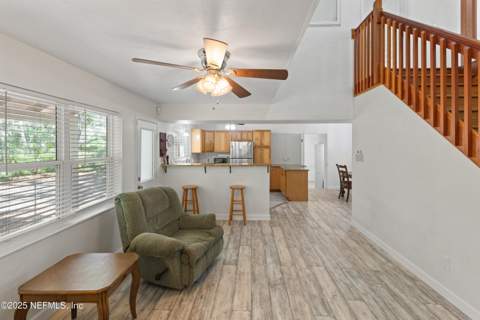 303 SE 3rd Avenue, Melrose FL - photo 9 of 90