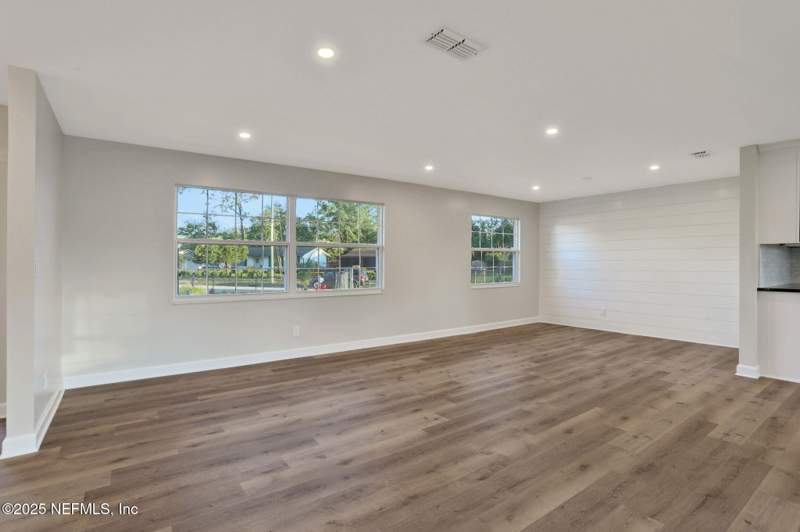 3 bedroom Single Family Residence at 541 Coppitt Drive, Bellair, Orange Park — photo 3