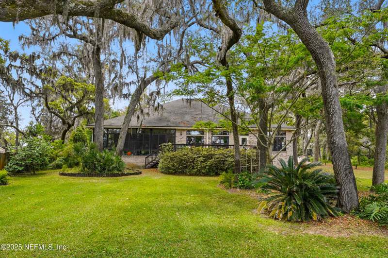 4 bedroom Single Family Residence at 15289 Cape Drive, The Cape, Jacksonville — photo 2