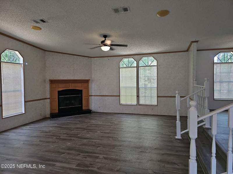 3 bedroom Mobile Home at 2756 Copper Court, Brickyard, Middleburg — photo 4