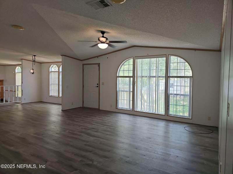 3 bedroom Mobile Home at 2756 Copper Court, Brickyard, Middleburg — photo 5