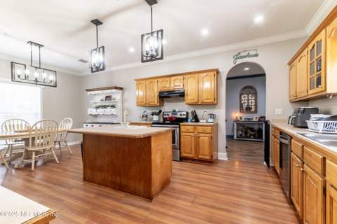 13561 Arnold Rhoden Road, Glen St. Mary FL - photo 9 of 40