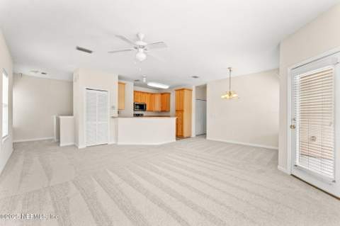 7151 Deerfoot Point Circle #11-2, Jacksonville FL - photo 10 of 20